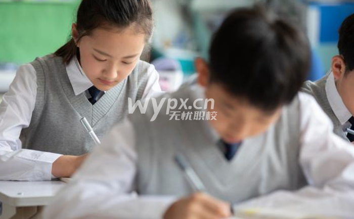 孩子初三成绩基本考不上高中怎么办